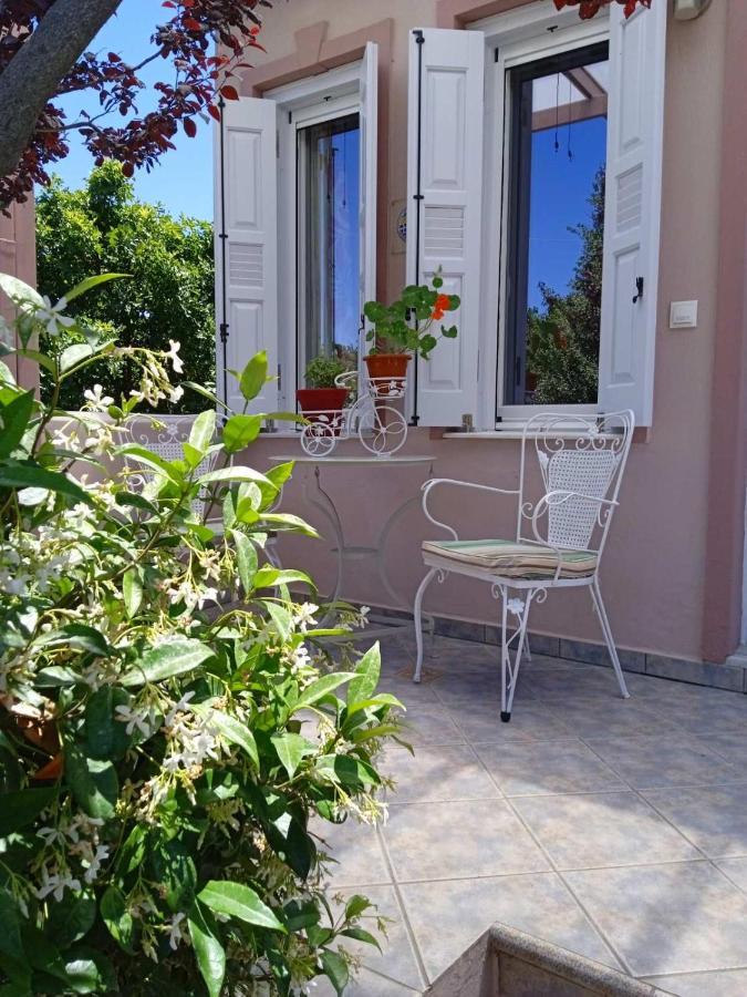 Andros Lighthouse Apartments Mesaria  Exterior photo