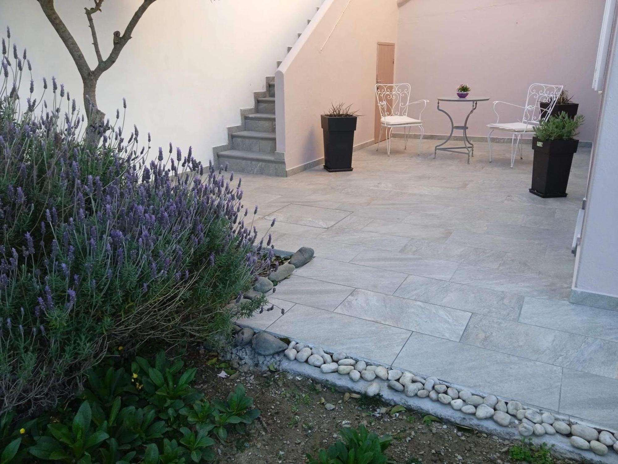 Andros Lighthouse Apartments Mesaria  Exterior photo